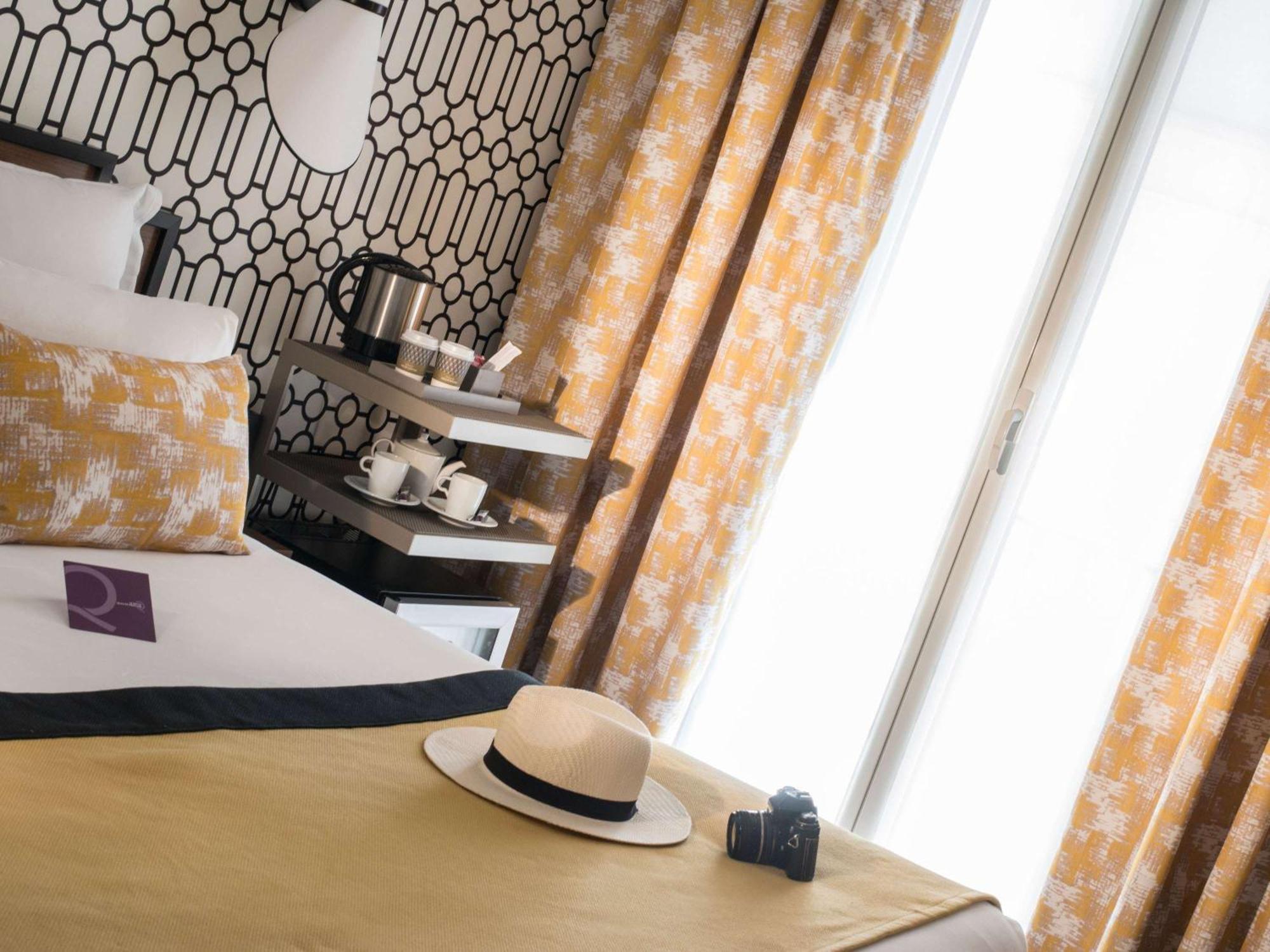 Mercure Marche Aux Fleurs Hotel 4*
