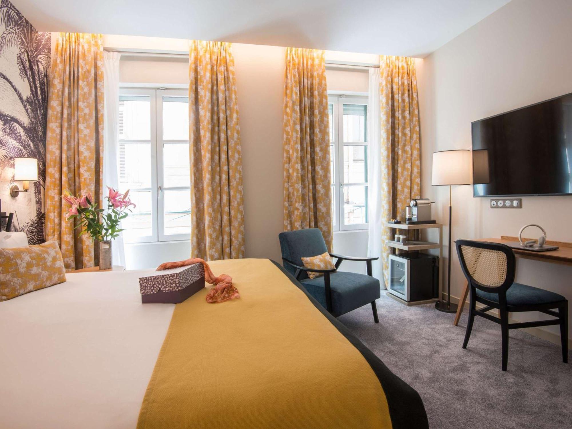 Mercure Marche Aux Fleurs 4*