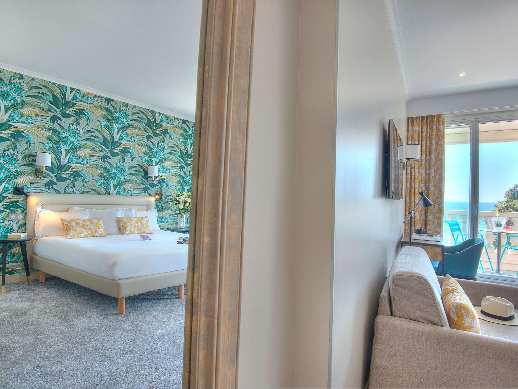 Mercure Marche Aux Fleurs Hotel 4*