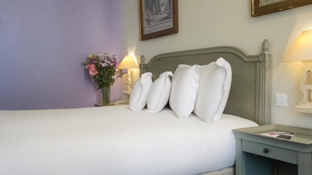Hotel Mercure Marche Aux Fleurs 4*