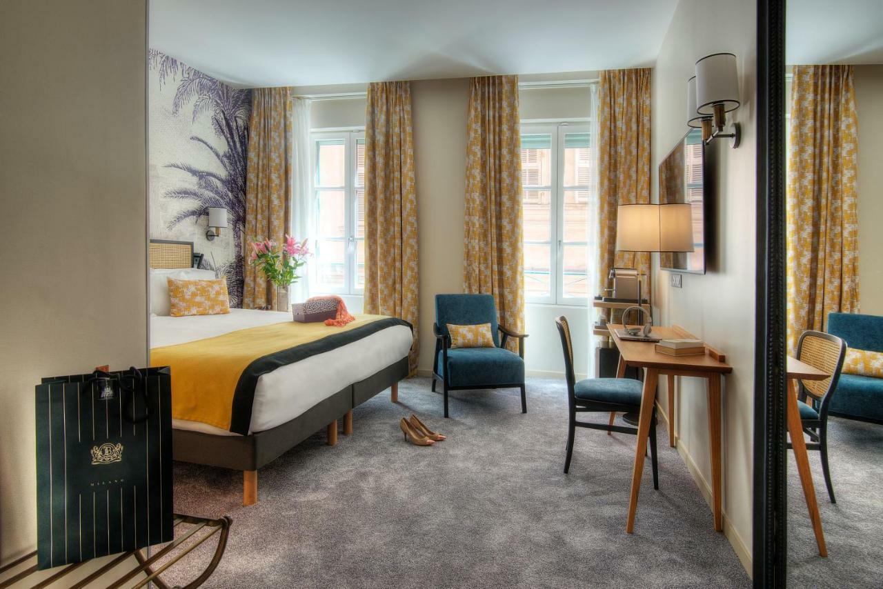 Mercure Marche Aux Fleurs Hotel